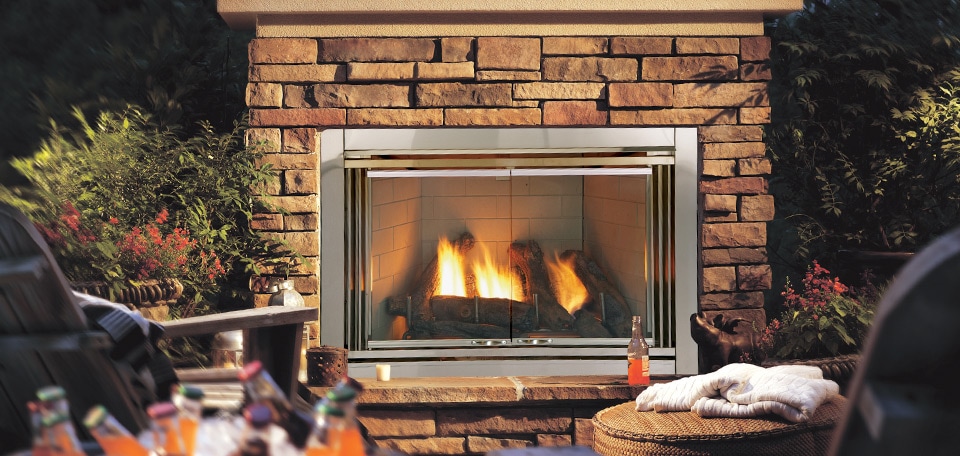 Dakota Outdoor Gas Fireplace