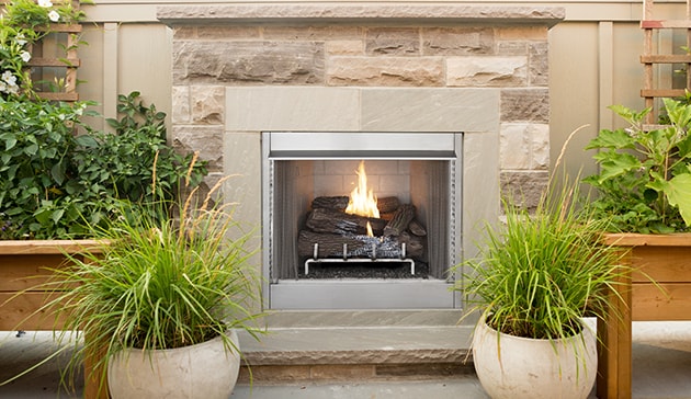 Superior VRE4200 Outdoor Vent Free Firebox